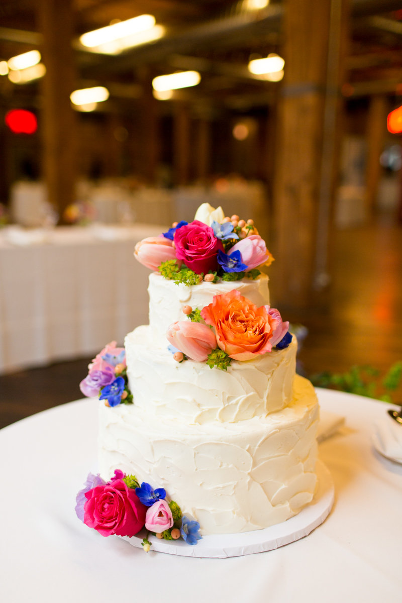 Lacuna Lofts Chicago wedding cake