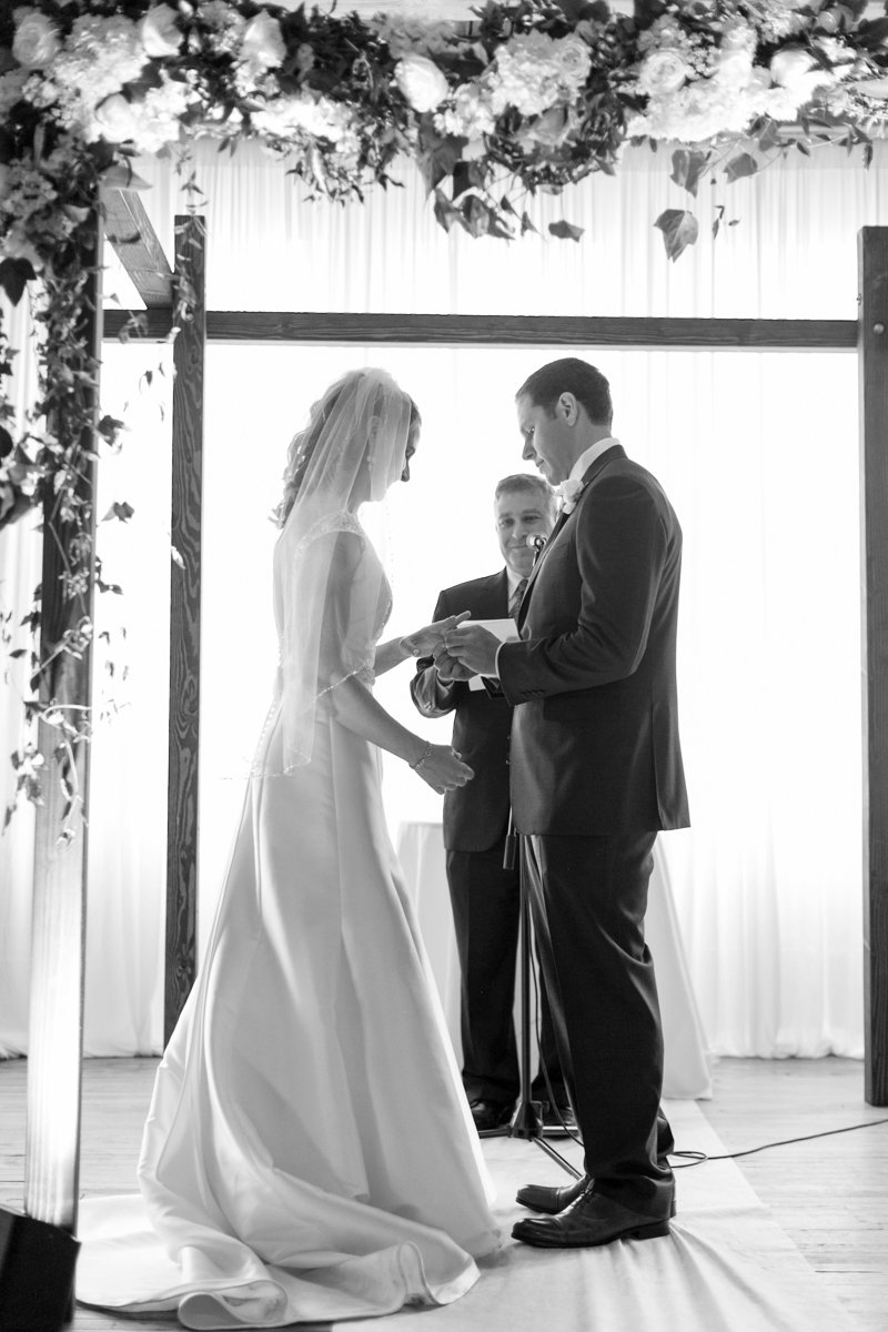 Lacuna Lofts Chicago wedding ceremony