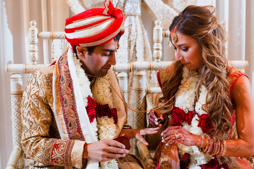 Indian wedding ceremony ring exchange at The Drake Hotel in Chiacago