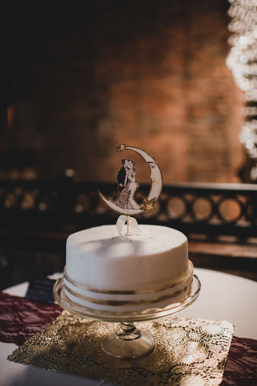 Single Tier Wedding Cake