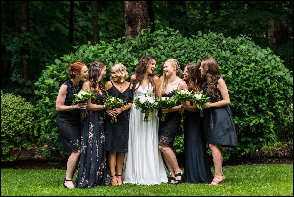  bride and her bridesmaids 