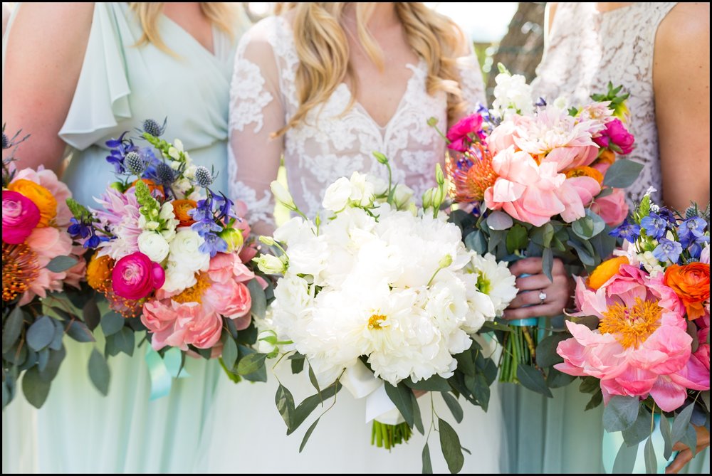  colorful wedding bouquets 