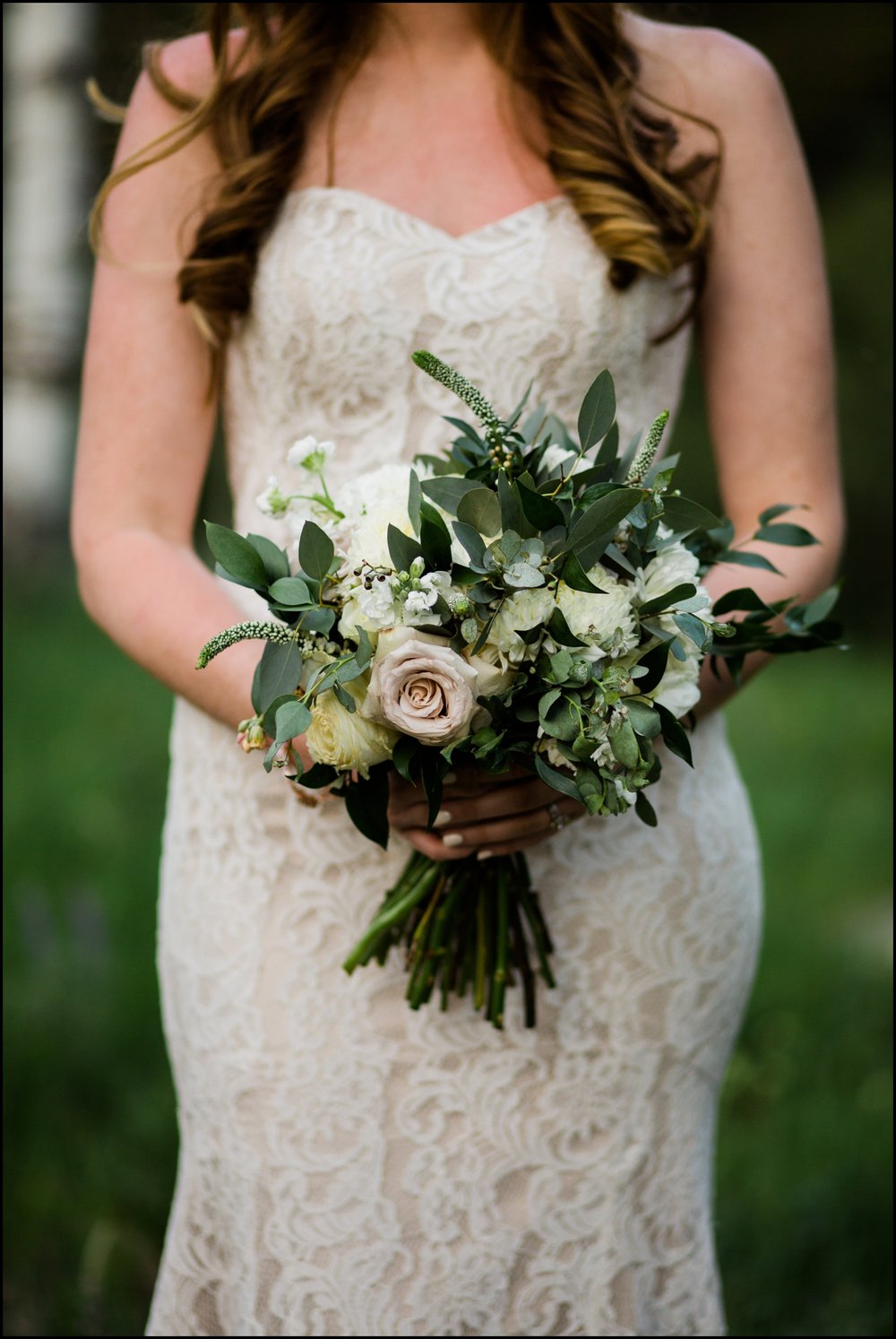  bridal bouquet 