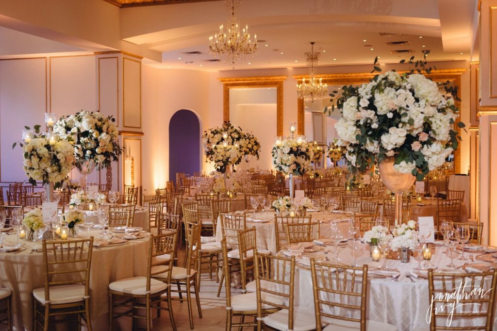 Elegant wedding reception at Chateau Cocomar in Houston