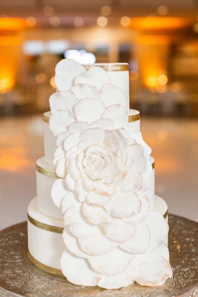 Fairmont Hotel Chicago wedding cake
