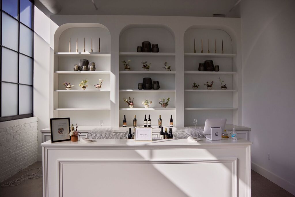 Modern white bar at wedding reception